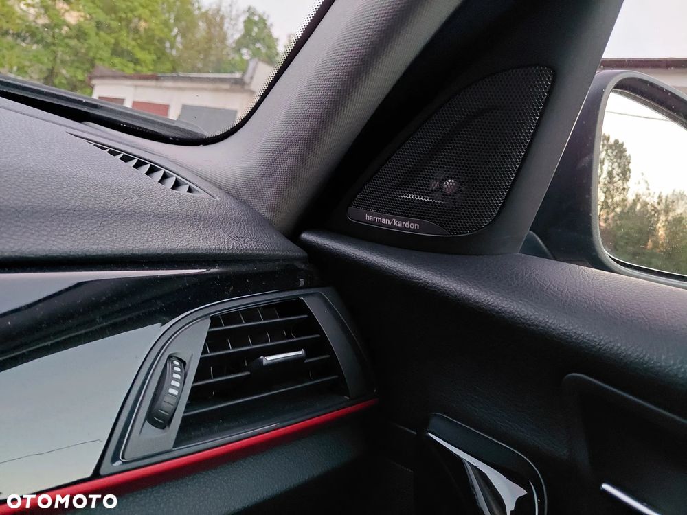 BMW Seria 1 120d Sport-Aut Sport Line - 4