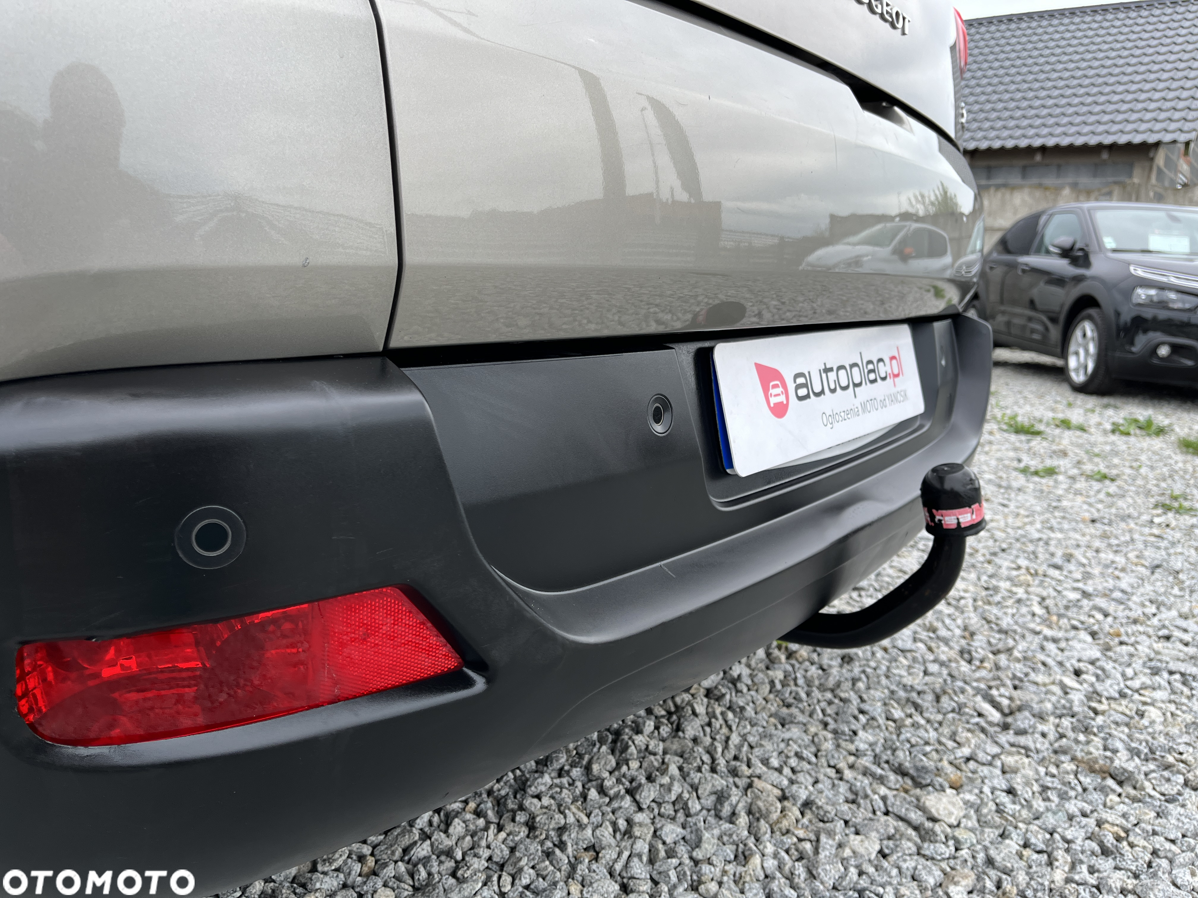 Peugeot 3008 1.6 BlueHDi Active S&S EAT6 - 8