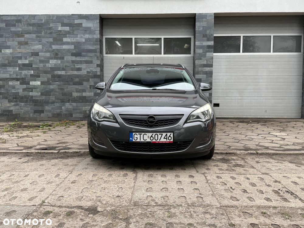Opel Astra 1.7 CDTI DPF ecoFLEX Start/Stop Edition Sport - 2