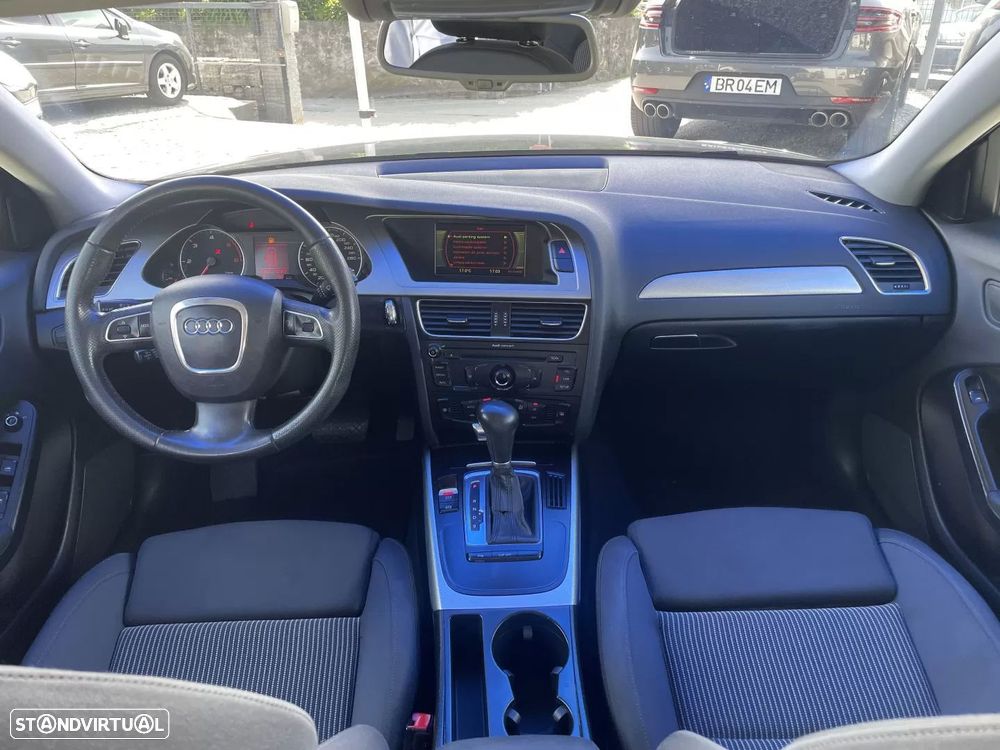 Audi A4 Avant - 11