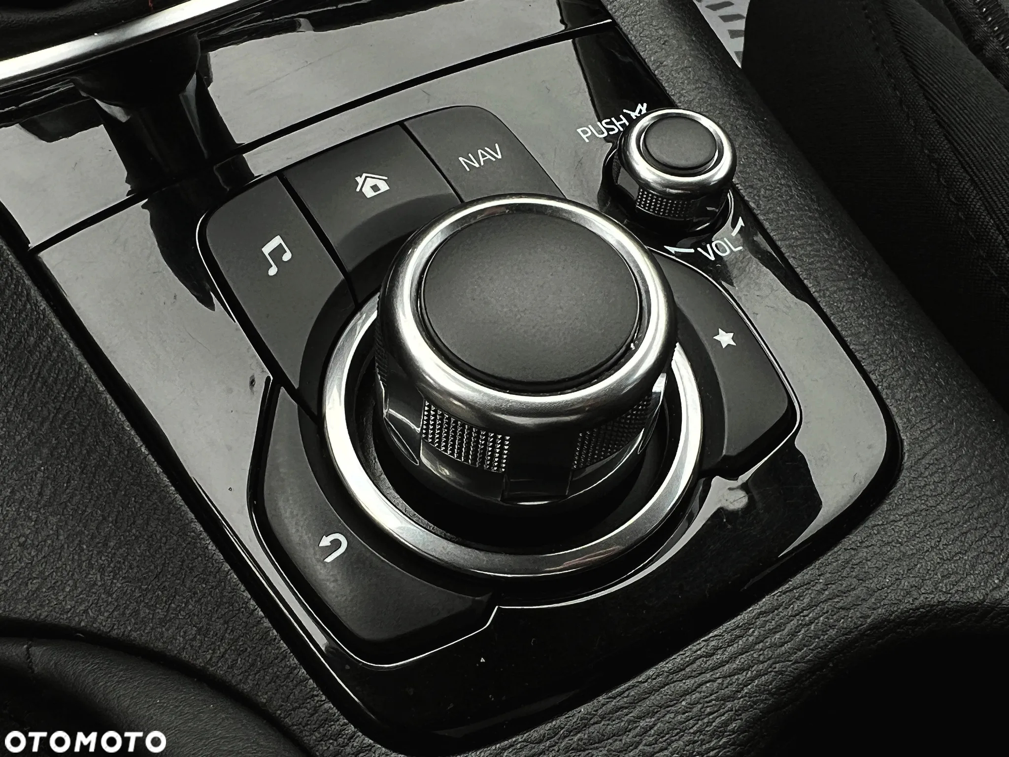 Mazda 3 - 31