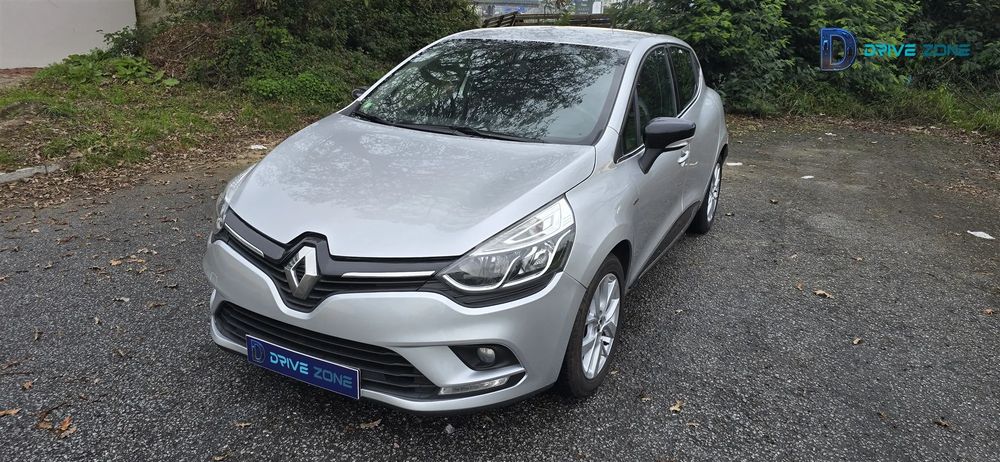 Renault Clio 0.9 TCe Limited Bi-Fuel