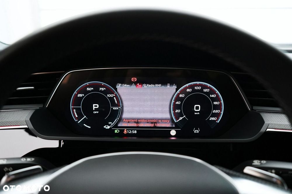 Audi e-tron Sportback - 22