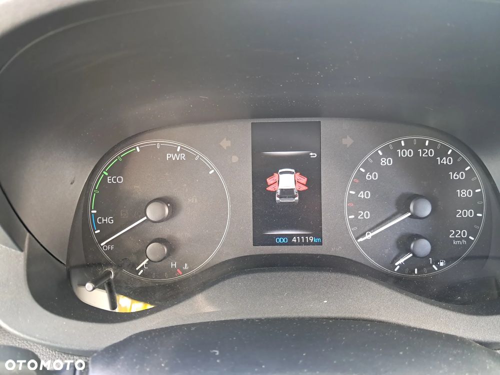 Toyota Yaris - 30