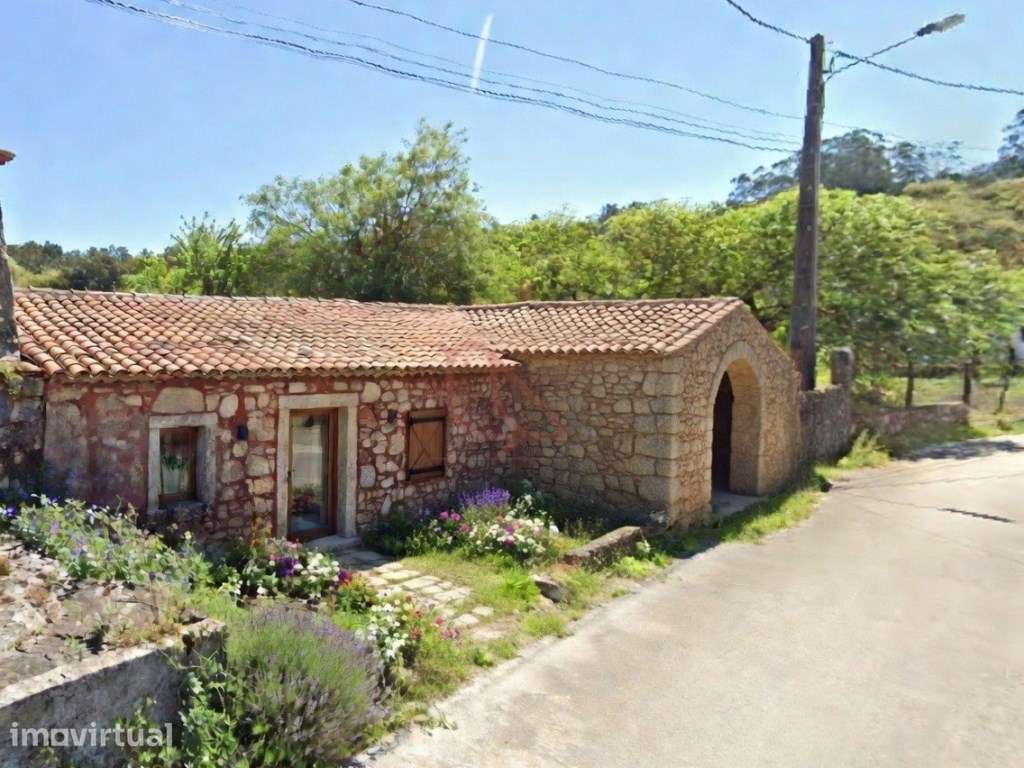 Oportunidade Única: Moradia Antiga para Reconstrução com Vista Pano... - Grande imagem: 2/13
