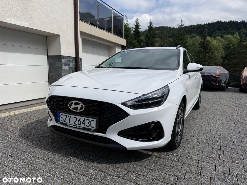 Hyundai i30 1.6 T-GDI Pure DCT - 1
