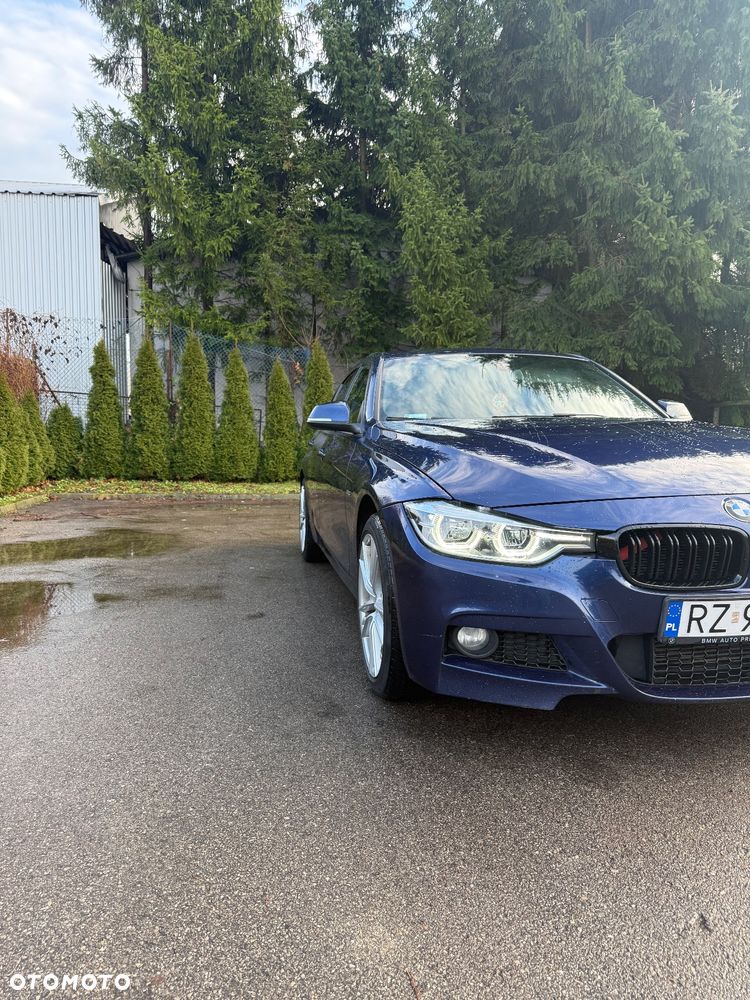 BMW Seria 3 320d Sport Line - 11
