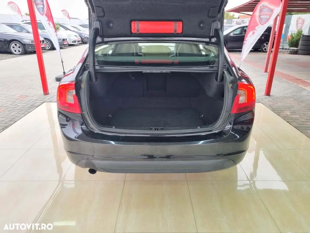 Volvo S60 - 35