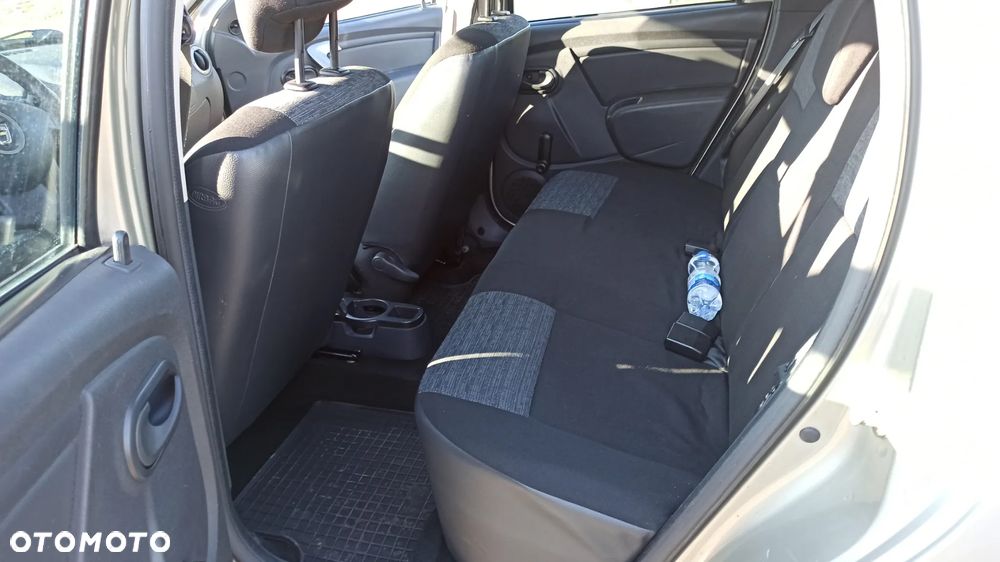 Dacia Duster 1.6 Ambiance - 3