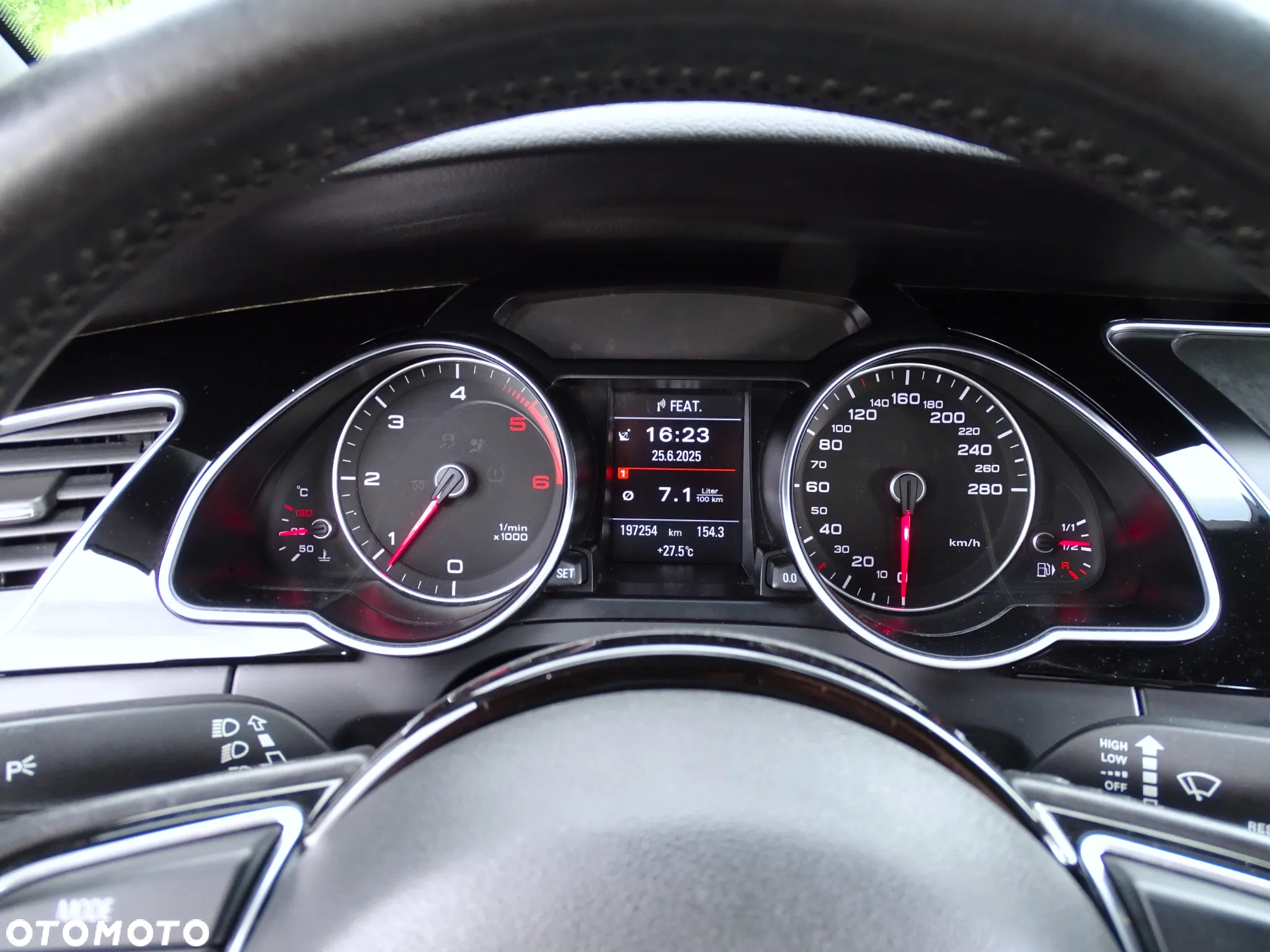 Audi A5 Cabrio 2.0 TDI DPF (clean diesel) quattro - 12