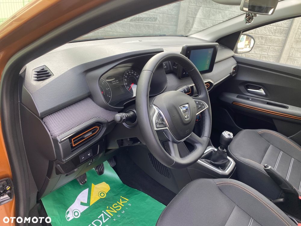 Dacia Sandero Stepway TCe 100 Celebration - 13