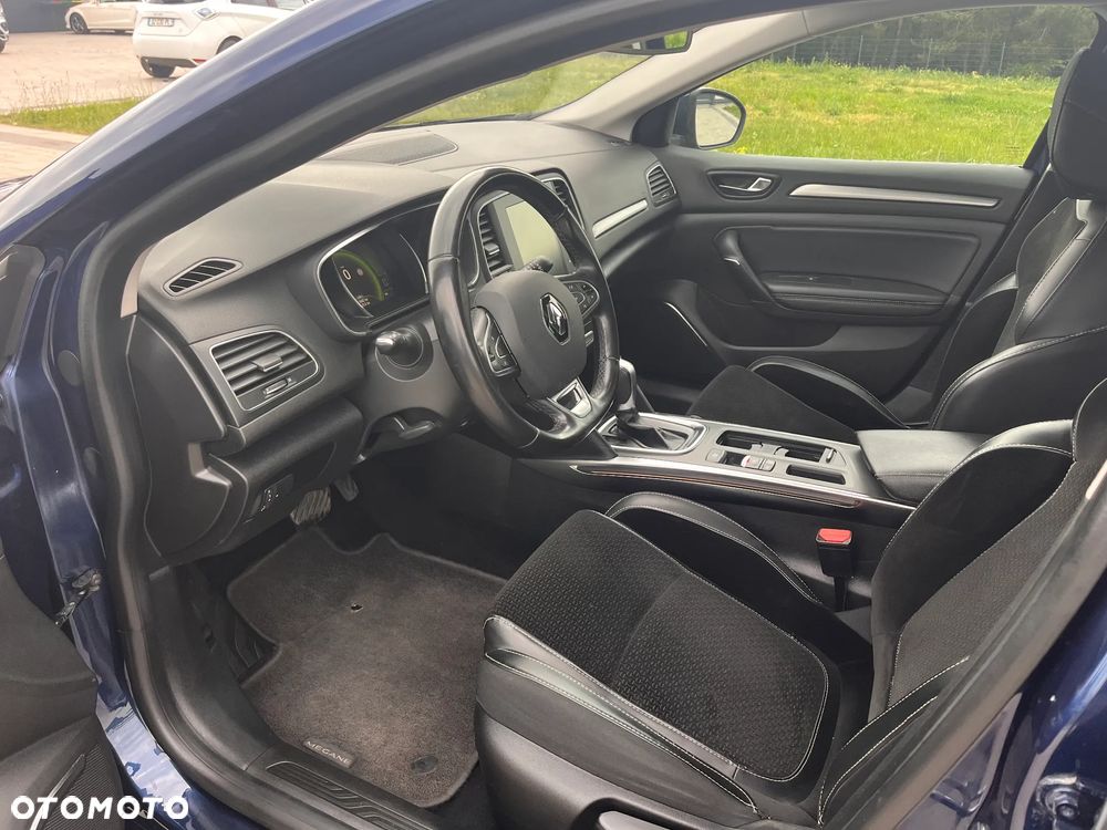 Renault Megane 1.5 dCi Limited EDC EU6 - 12