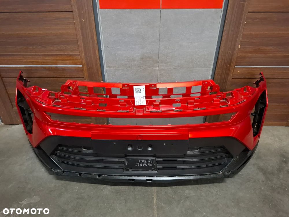 Zderzak przód Renault Symbioz 2024 rok