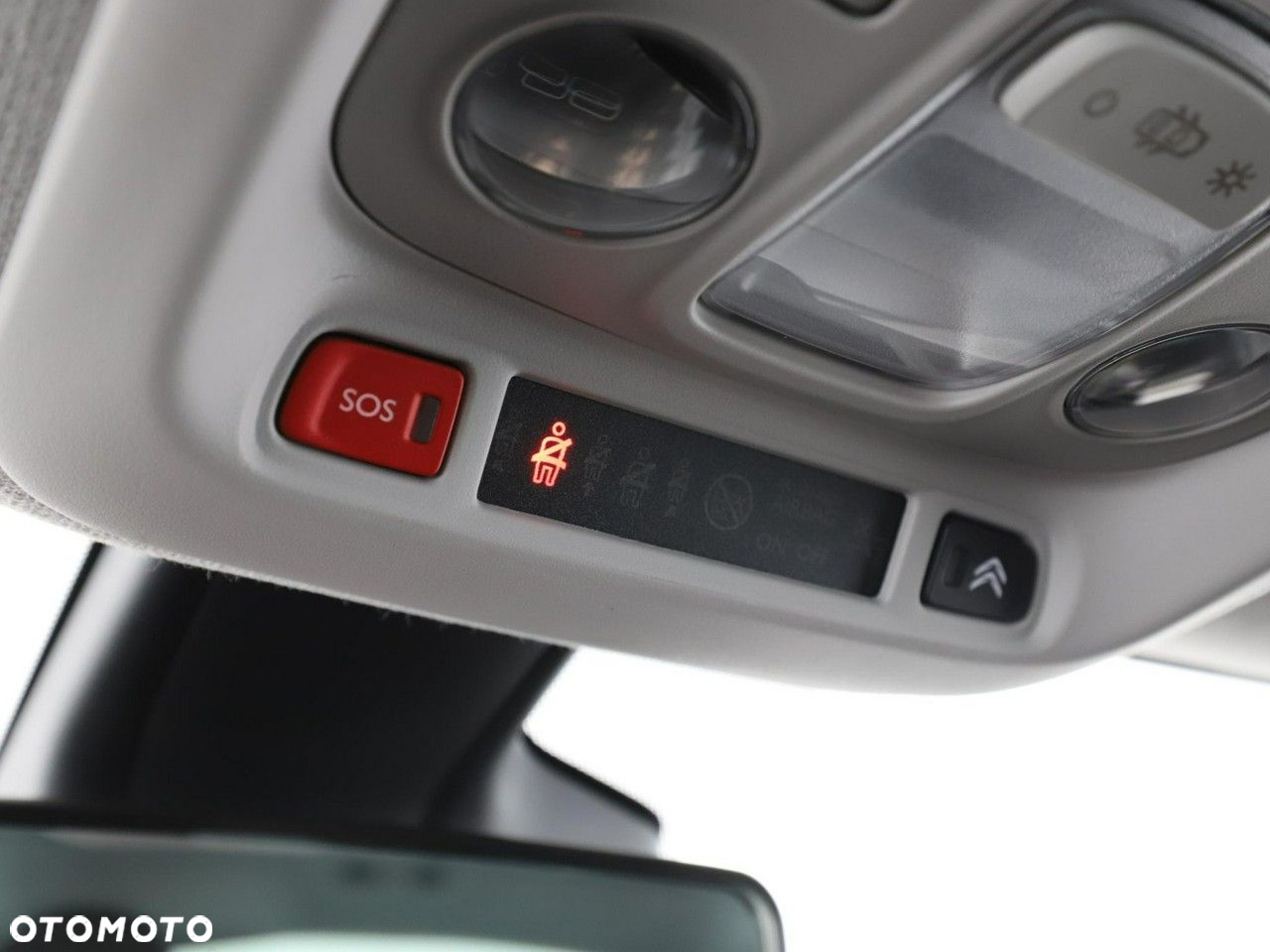 Citroën C3 Aircross 1.2 PureTech Shine S&S - 38