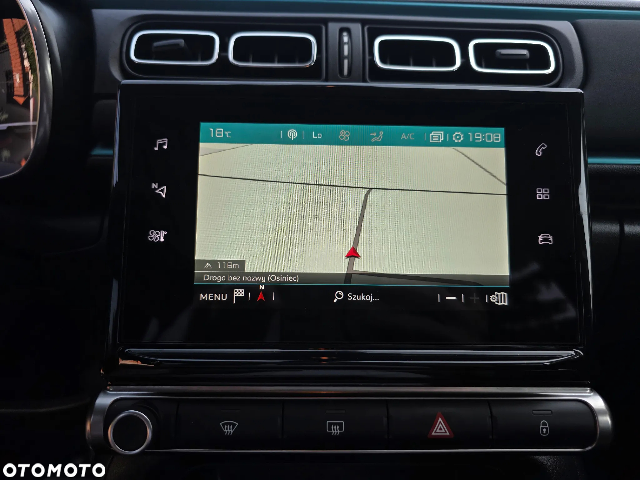Citroën C3 1.2 PureTech Shine EAT6 - 26