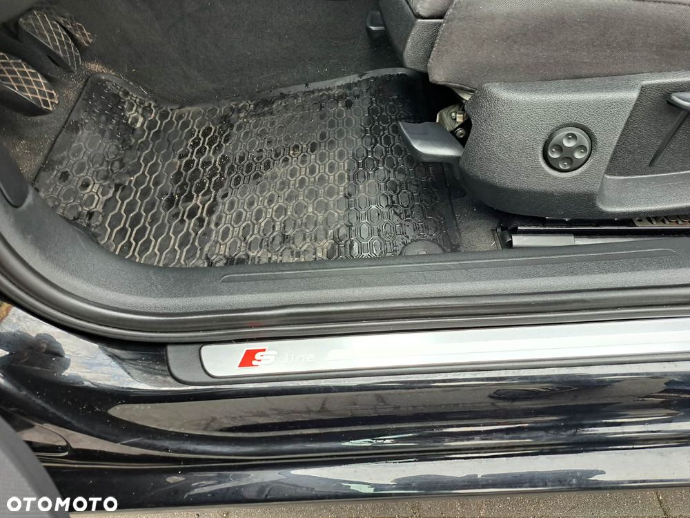 Audi A4 Avant 2.0 TDI ultra - 10