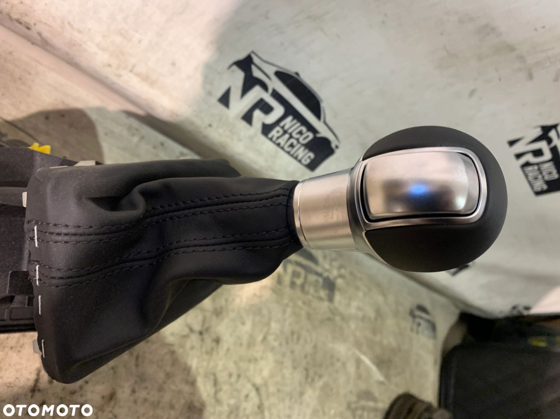 LEWAREK GAŁKA ZMIANY BIEGÓW MECHANIZM AUDI Q2 81A AUTOMAT 5Q2713025BH - 4