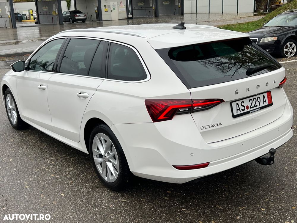 Skoda Octavia Combi 2.0 TDI DSG Style - 3