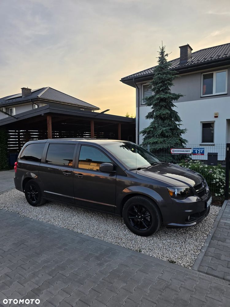 Dodge Grand Caravan 3.6 R/T - 2