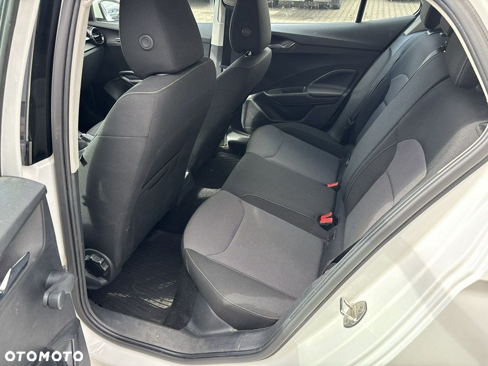 Skoda Fabia 1.0 Ambition - 12