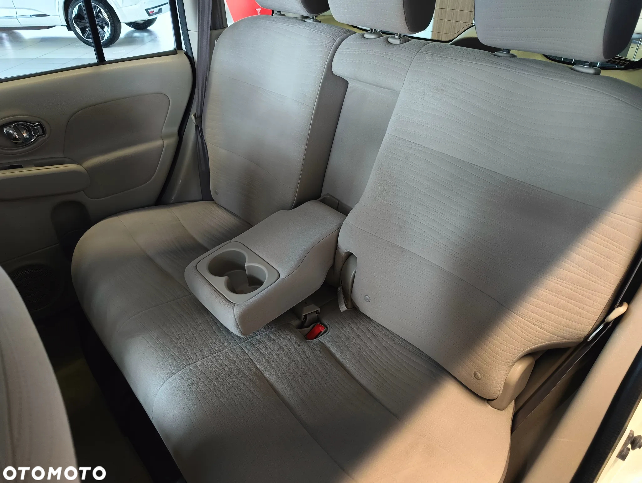 Nissan Cube 1.6 - 24