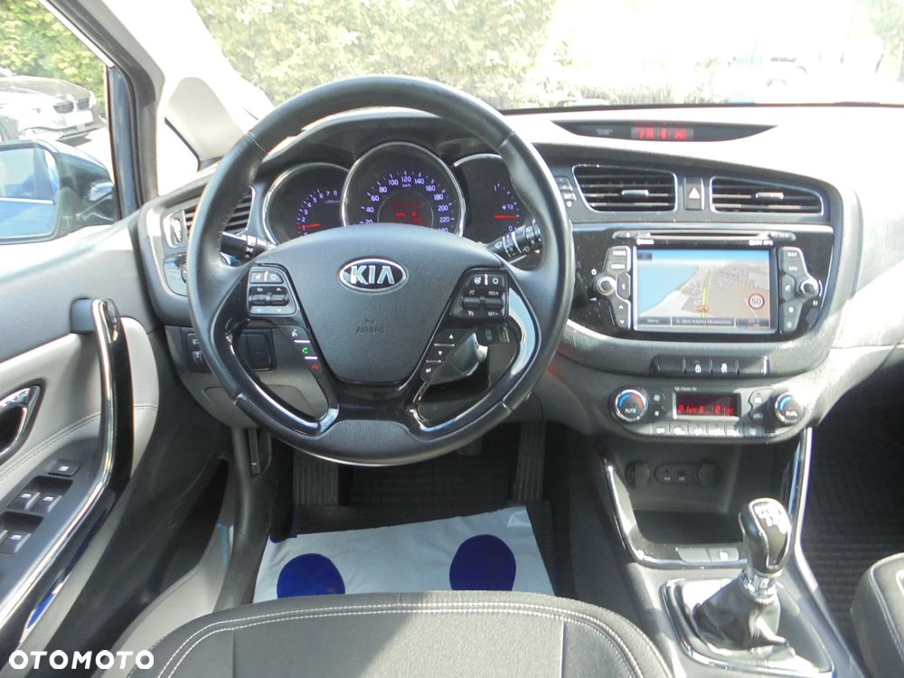 Kia Ceed 1.6 GDI Edition 7 - 13