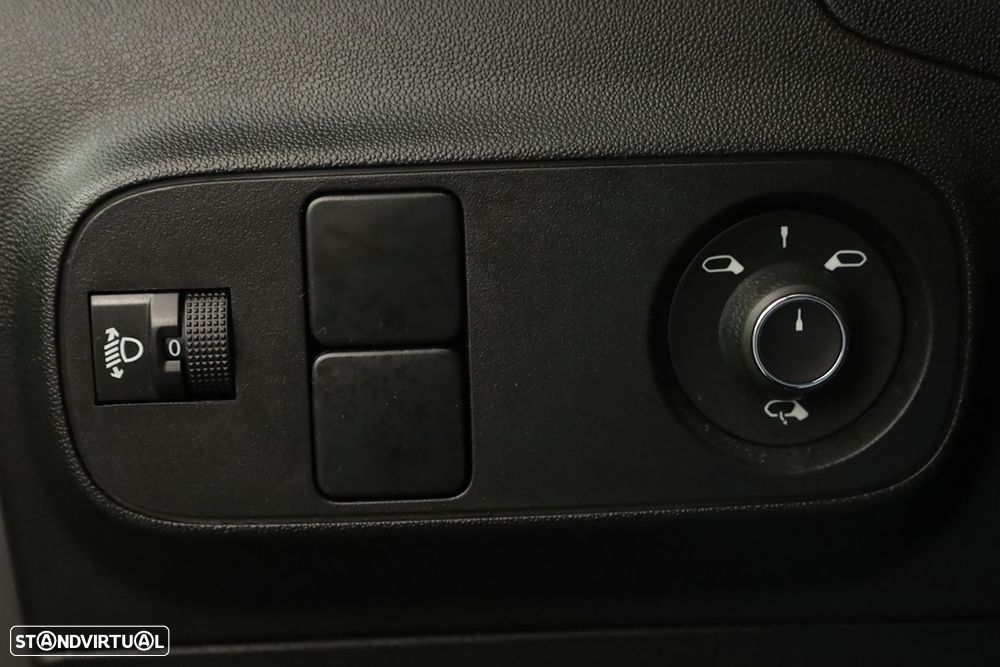 Citroën C3 1.2 PureTech Max - 19