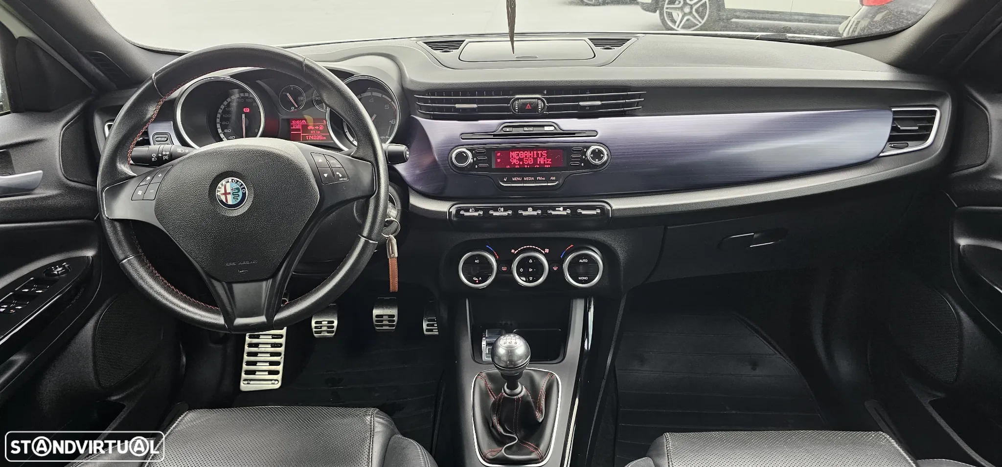Alfa Romeo Giulietta - 8
