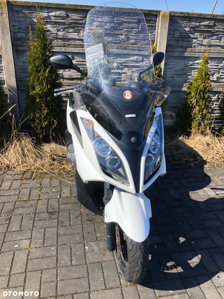 Kymco Downtown - 11