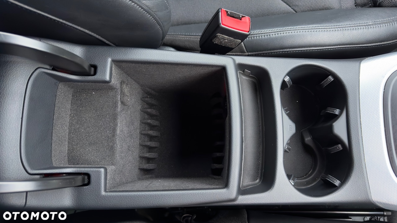 Audi Q5 2.0 TDI quattro S tronic sport - 38