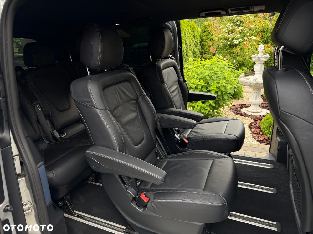 Mercedes-Benz EQV 300 90kWh - 9