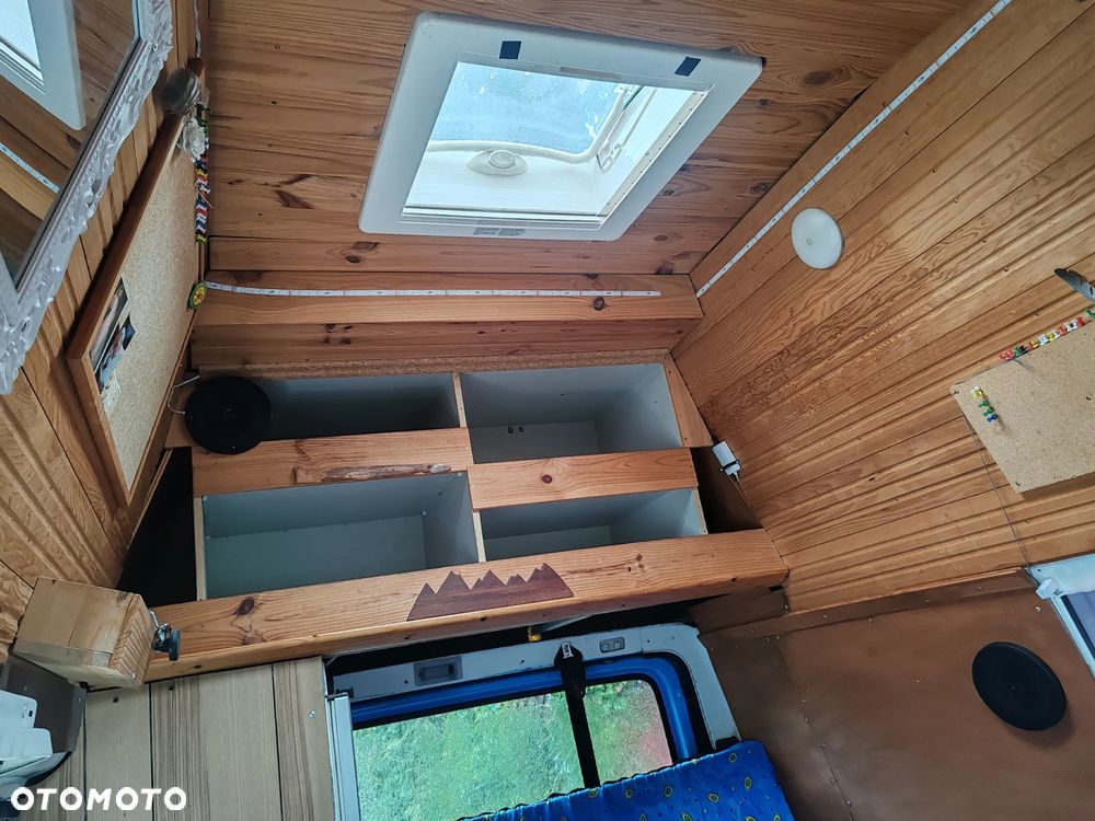Ford Transit - 13
