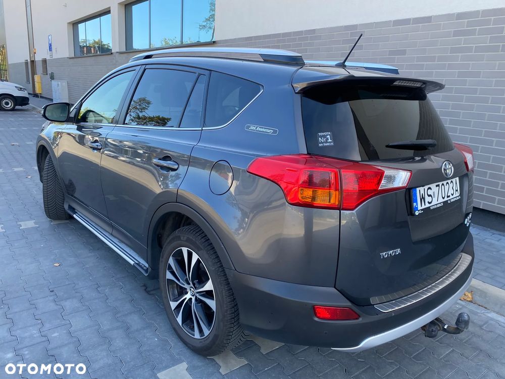 Toyota RAV4 2.0 D-4D 4x4 - 6