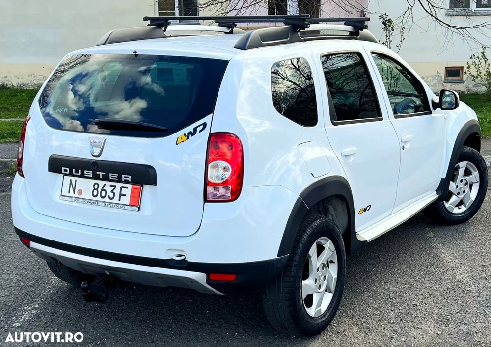 Dacia Duster 1.6 16V 105 4x4 Laureate - 4