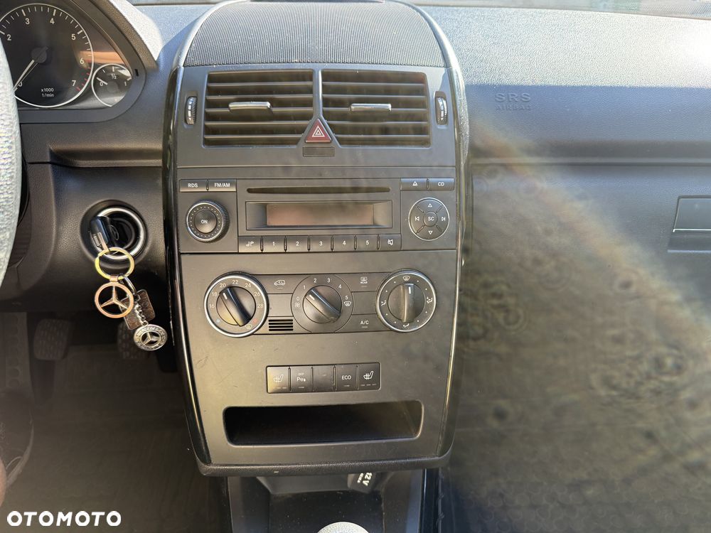 Mercedes-Benz Klasa A 150 BlueEfficiency - 14