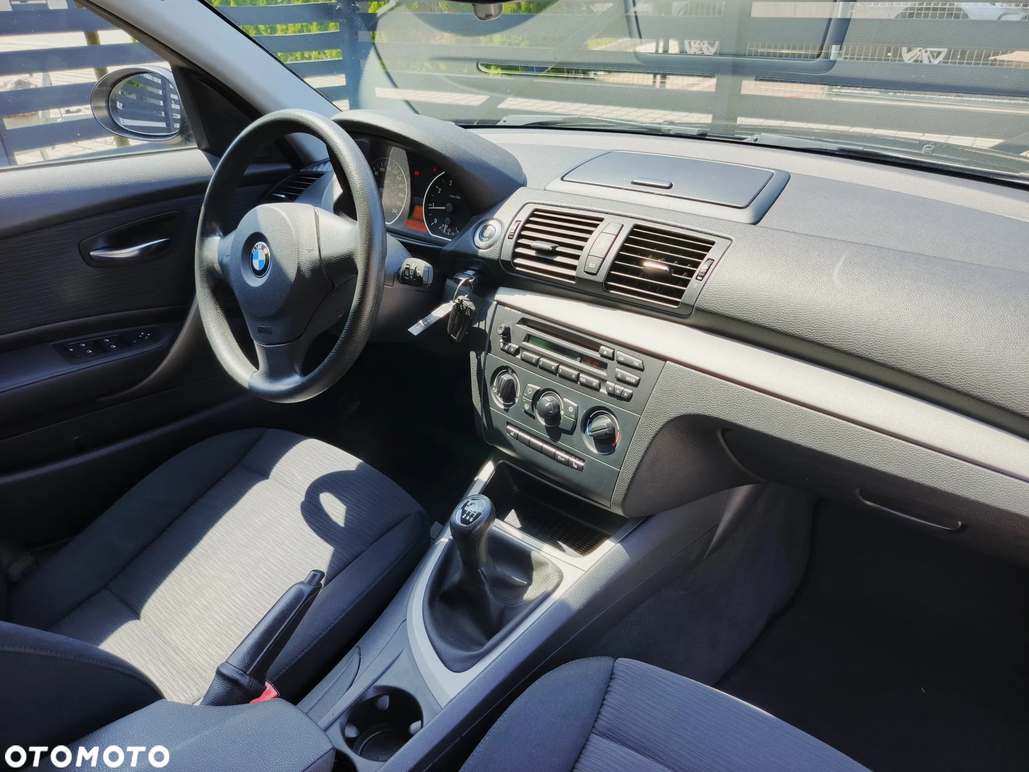 BMW Seria 1 116i - 20