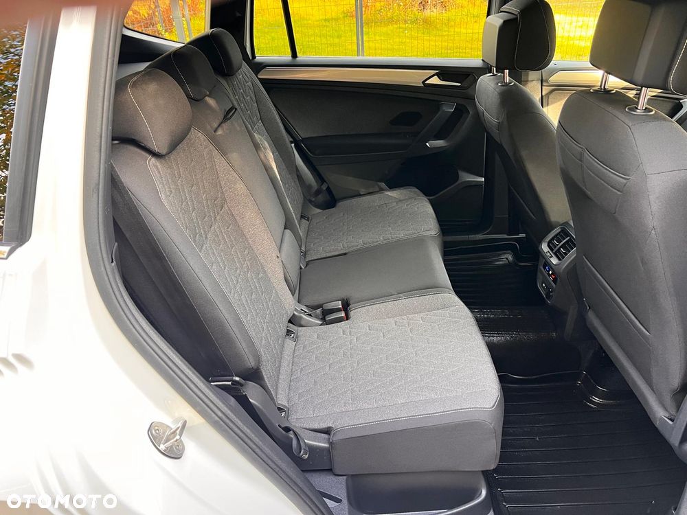 Volkswagen Tiguan 1.5 TSI OPF Move - 32