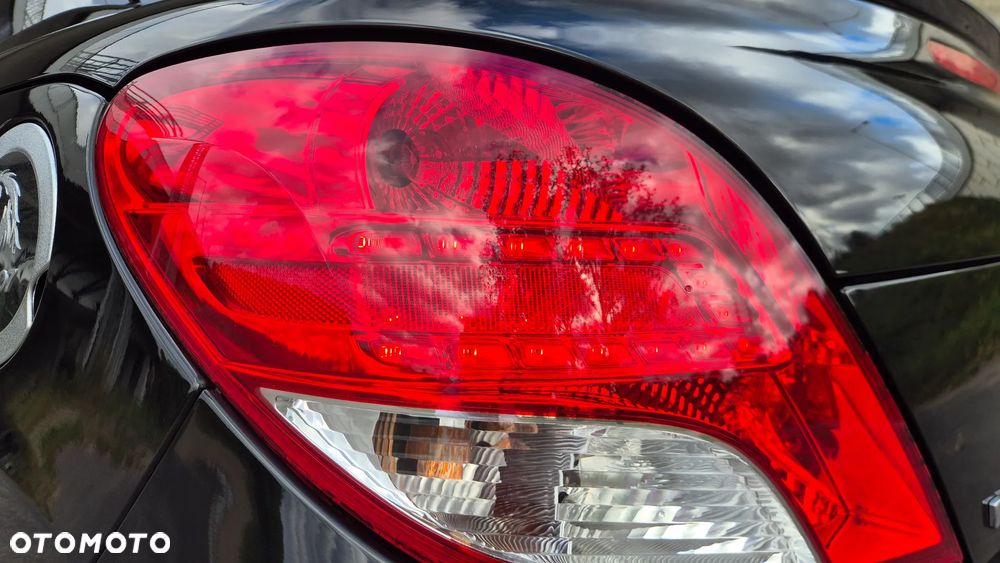 Peugeot 207 CC 1.6 Intense - 21