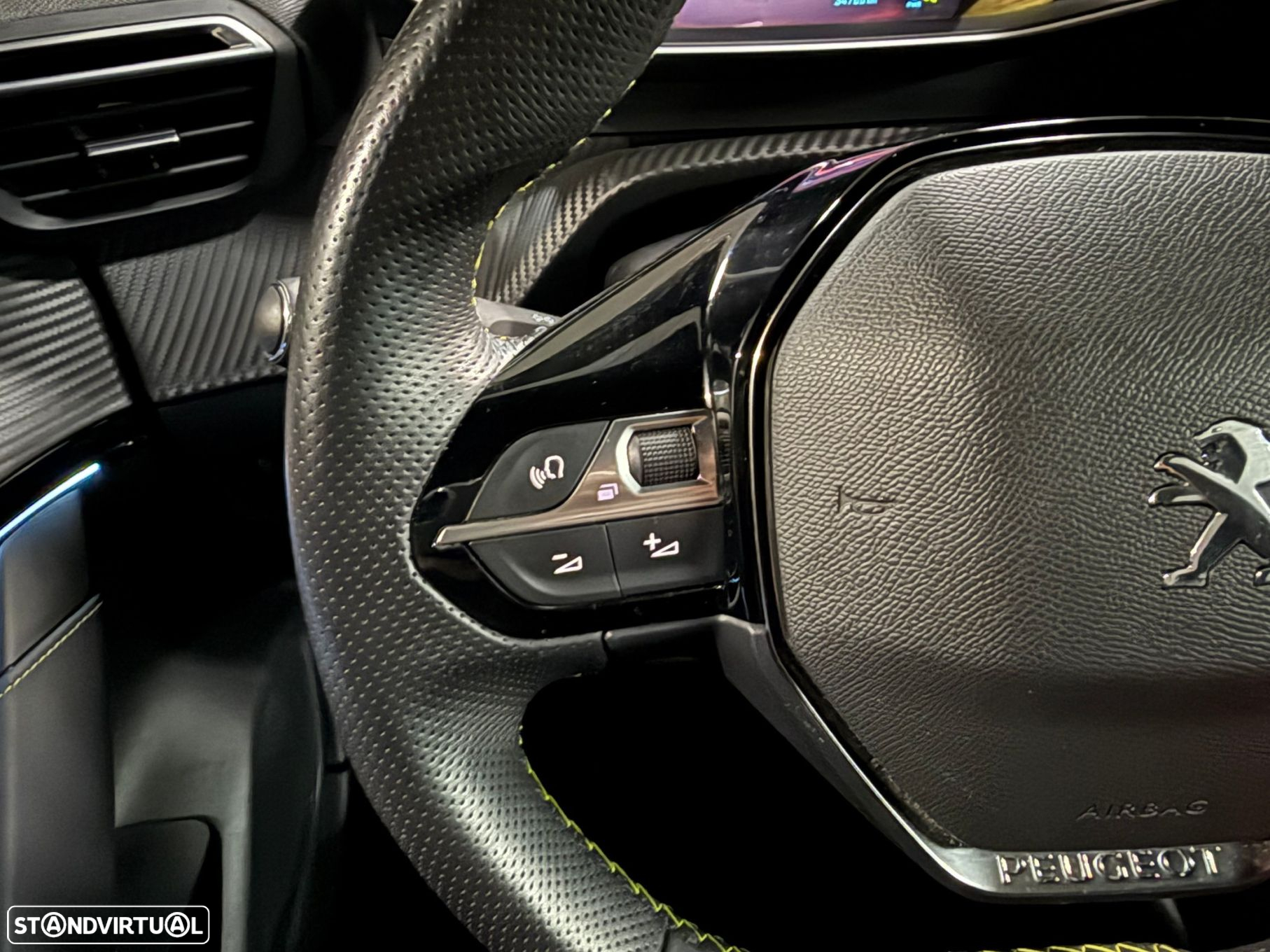 Peugeot e-208 50 kWh GT - 18