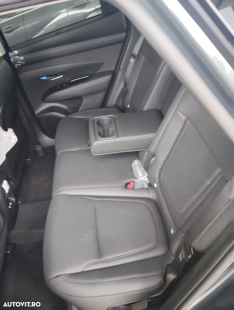 Hyundai Tucson 1.6 l 252 CP 4WD 6AT PHEV Luxury - 4