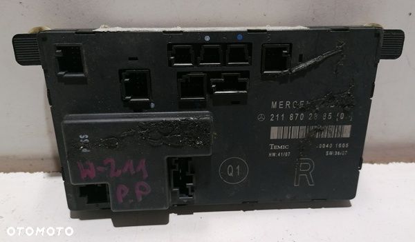 MERCEDES E-KLASA W211 02-09r MODUŁ DRZWI PRAWY PRZÓD 2118702885 - 1
