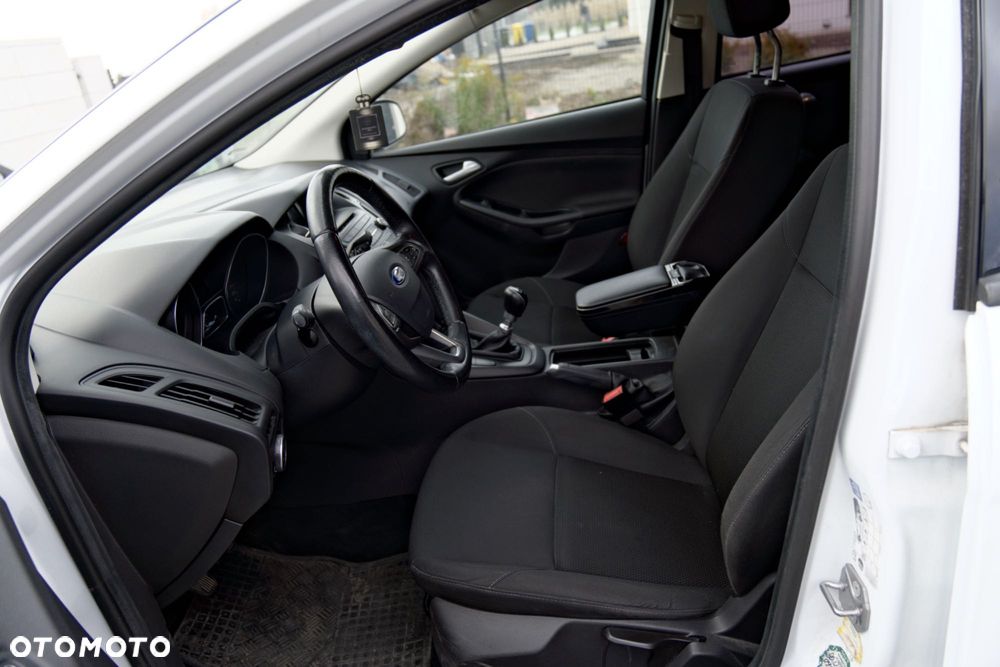 Ford Focus 2016 photo 4