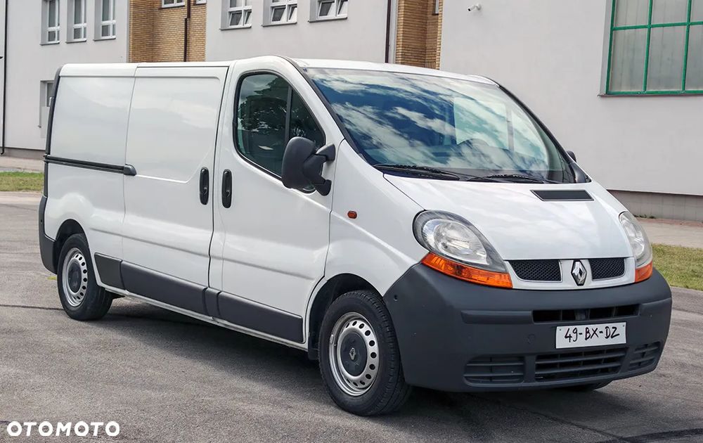 Renault Trafic - 9