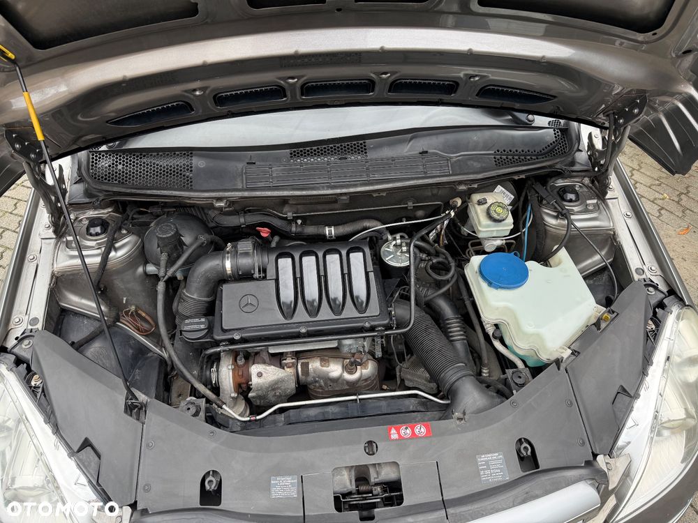 Mercedes-Benz Klasa B 180 CDI DPF Autotronic SPORT EDITION - 29