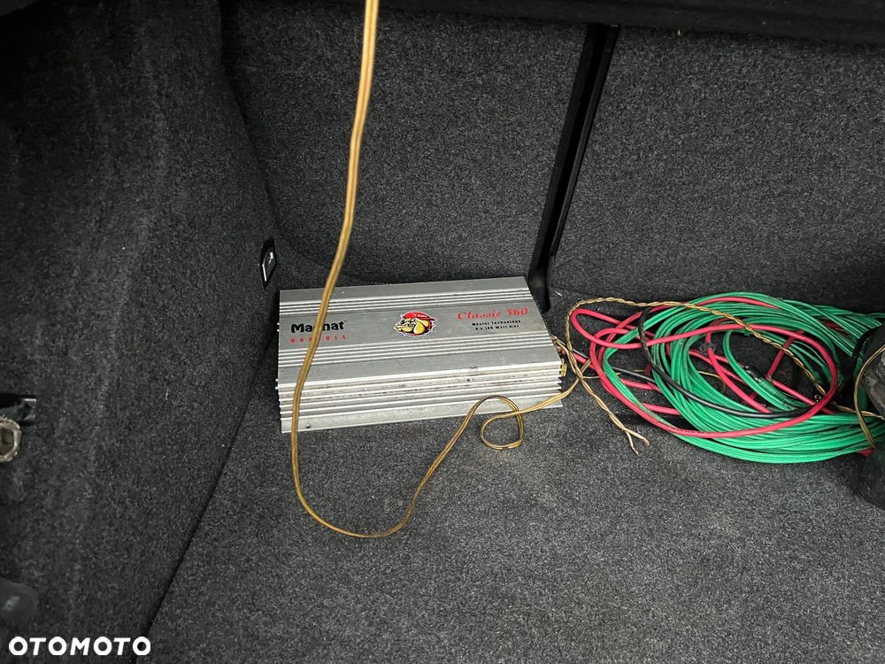 Volkswagen Golf 1.9 TDI Comfortline - 29