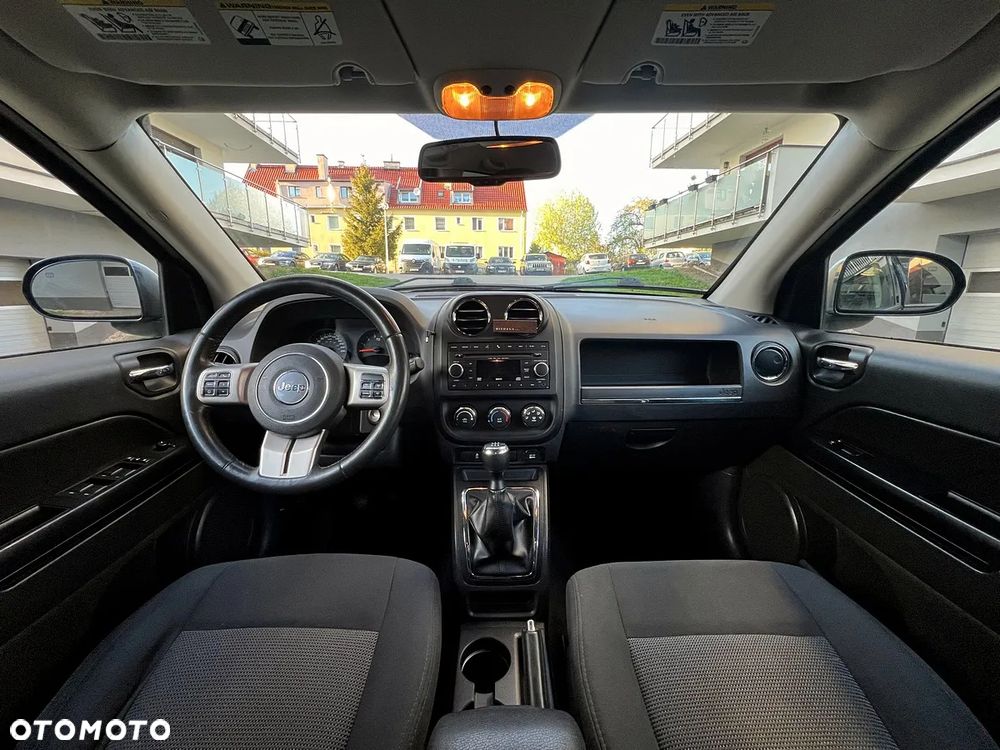 Jeep Compass 2.0I 4x2 Limited - 21