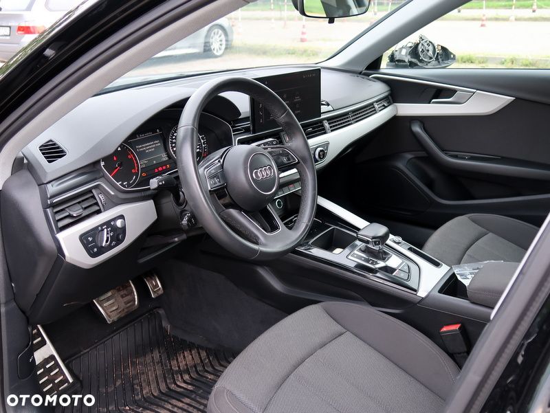 Audi A4 Avant ver-35-tdi-mhev-advanced-s-tronic - 10