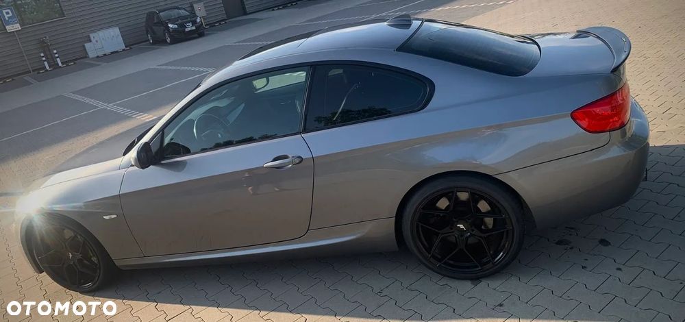 BMW Seria 3 335xi Coupe - 5