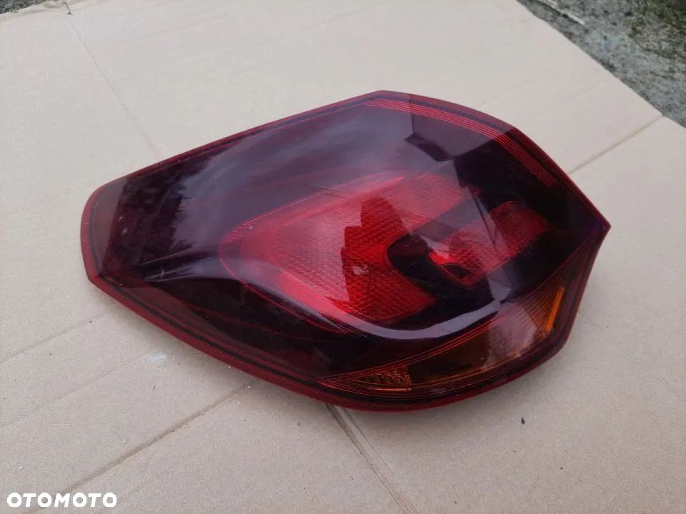 Lewa lampa tylna opel astra IV LIFT HB ładna oryginalna - 3
