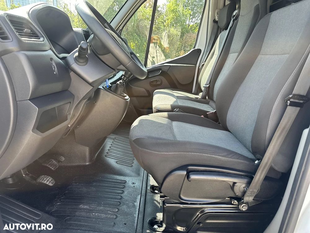 Renault Master - 15